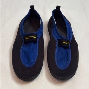 Black and Blue Slip-On Water Shoes. Size 11